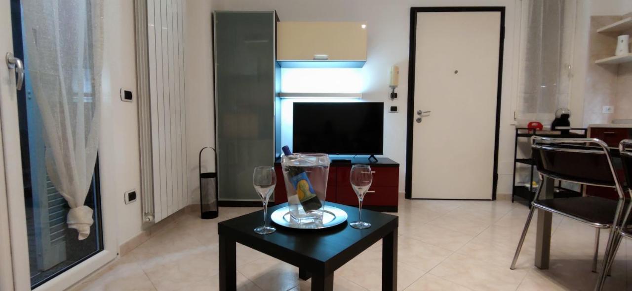 Casa Francesca: Un Mare Di Relax! Διαμέρισμα Βεντιμίλια Εξωτερικό φωτογραφία